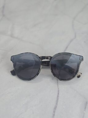 Leonard Illesteva Round Tortoiseshell Sunglasses in Smoke Mirrored Lenses